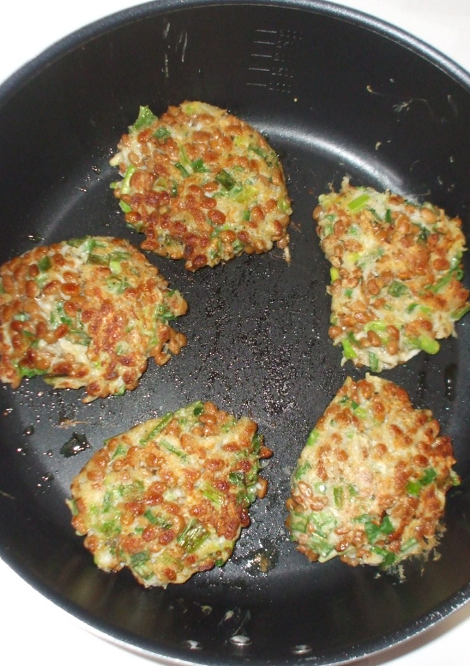 納豆ネギ焼き♪納豆おやき簡単レシピ-レシピのメイン写真