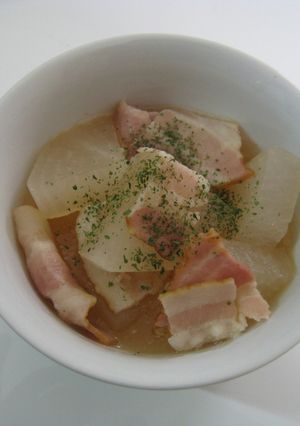 大根とベーコンのコンソメ煮-レシピのメイン写真