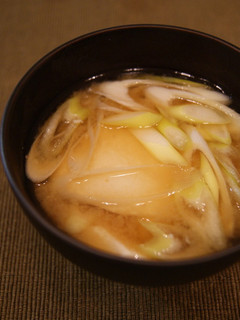 旨み引き立つ豆腐の味噌汁。-レシピのメイン写真