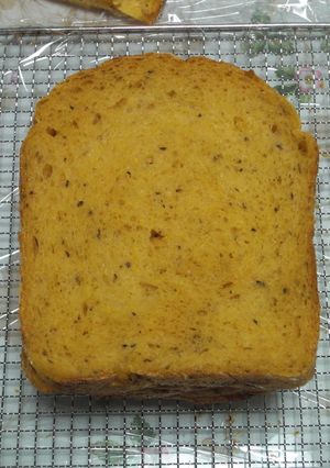 トマト食パン-レシピのメイン写真