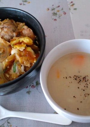 ☆ﾊﾆｰ醤油で☆簡単親子丼-レシピのメイン写真