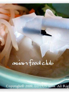 生春巻きの皮de鶏肉のフォー-レシピのメイン写真