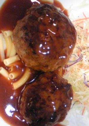ハンバーグ★★★inチーズ-レシピのメイン写真
