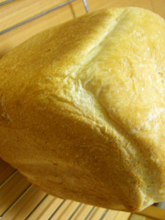 ミルク風味~♪HBでうちの黄金比食パン☆-レシピのメイン写真