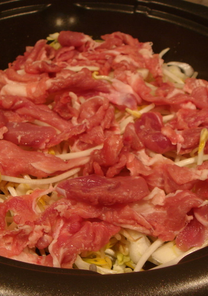 もやしと豚肉の蒸し鍋-レシピのメイン写真