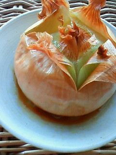 皮ごとチン☆で甘〜い玉ねぎ-レシピのメイン写真