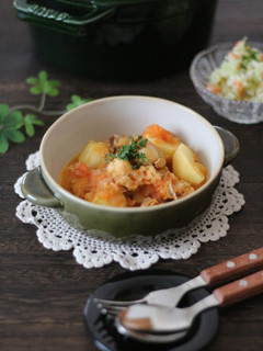 ホタテとじゃがいものトマトスープ煮-レシピのメイン写真