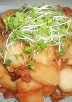 カリカリ豚バラのシンプル肉じゃが♪-レシピのメイン写真