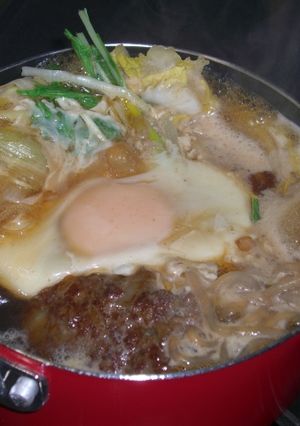 料理のための清酒のすき焼きハンバーグ　　-レシピのメイン写真
