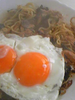 【一風変わった】ワカメ焼きそば-レシピのメイン写真