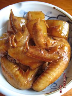 照り照りは簡単【手羽と大根の甘辛照り煮】-レシピのメイン写真