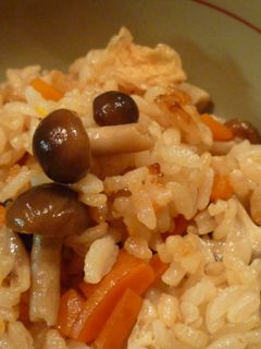 昆布茶でしめじの炊き込みご飯-レシピのメイン写真