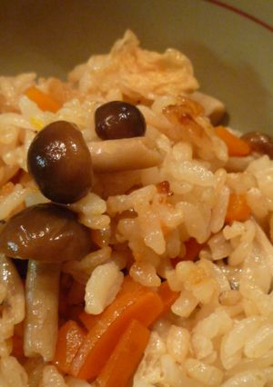 昆布茶でしめじの炊き込みご飯-レシピのメイン写真