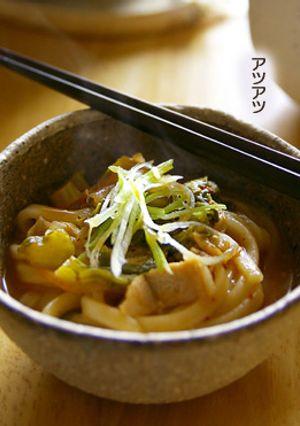 キムチ味噌煮込みうどん-レシピのメイン写真