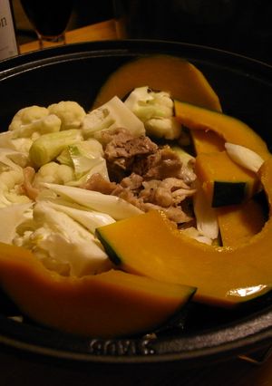 タジン鍋で☆豚バラ肉とさっぱり野菜蒸し-レシピのメイン写真