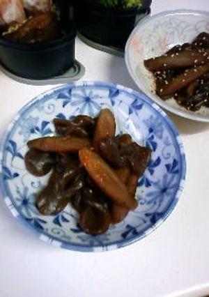 子ども達も大好き♪コンニャクと牛蒡の煮物-レシピのメイン写真