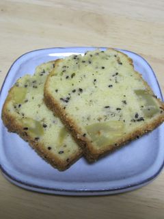 絶品!さつまいもの黒ゴマハニーケーキ-レシピのメイン写真