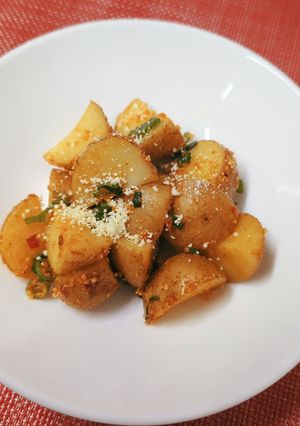 レンジで簡単☆豆板醤ねぎチーズポテト-レシピのメイン写真