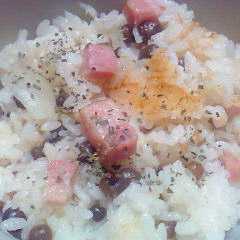 รูปของ 洋風むかご炊き込みご飯