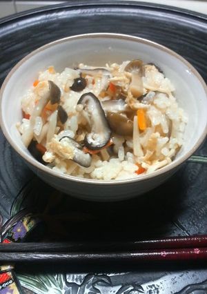 秋の味☆キノコの炊き込みご飯-レシピのメイン写真