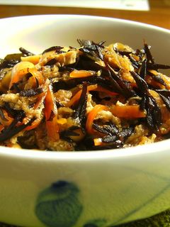 懐かしいひじきと大豆の煮物-レシピのメイン写真