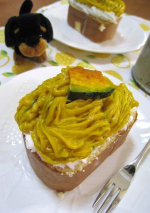 ロールケーキ使用♪かぼちゃのモンブラン♪-レシピのメイン写真