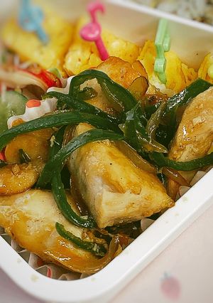 鶏むね肉とピーマンの甘辛しょうゆ炒め-レシピのメイン写真