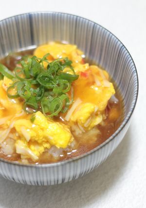 簡単！カニカマ天津飯☆餡たっぷり♪卵あんかけ丼-レシピのメイン写真