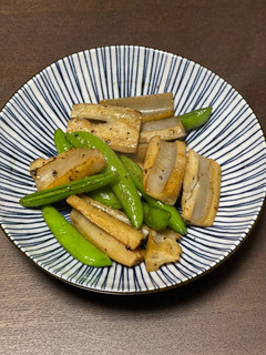 蓮根とスナップエンドウのバター醤油炒め♪-レシピのメイン写真