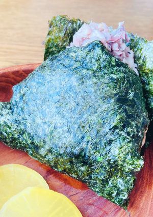 手作りシーチキンで♪ツナマヨおにぎり-レシピのメイン写真