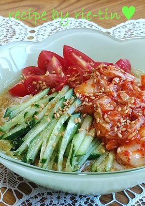 ஐ胡麻つゆで♪キムチ・胡瓜・トマト素麺ஐ-レシピのメイン写真