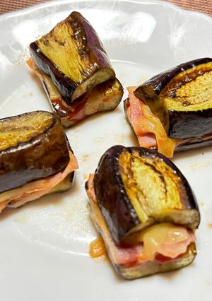 なす🍆とベーコン🥓チーズ🧀の挟み焼き😃-レシピのメイン写真