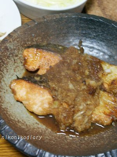 鮭ソテー。生姜玉ねぎソース-レシピのメイン写真