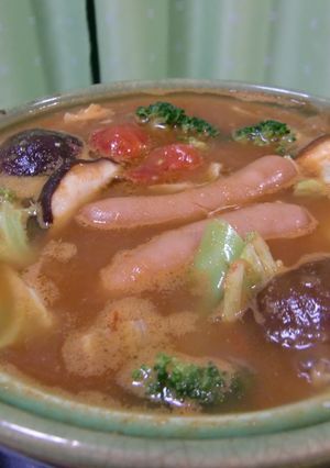野菜たっぷり!トマト鍋-レシピのメイン写真