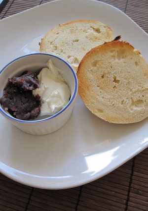 ベーグルトースト☆クリームチーズ&粒あん-レシピのメイン写真
