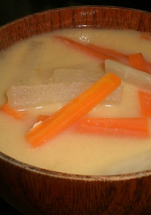 美肌☆体温めて冬乗り越えよう♪豆乳味噌汁-レシピのメイン写真