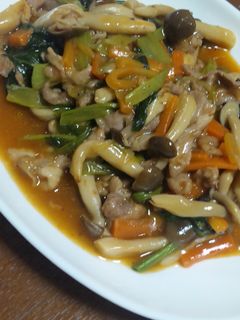 小松菜と豚肉のピリ辛炒め煮-レシピのメイン写真