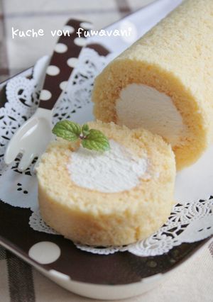 たまご１個で❀ふんわりバニラロールケーキ-レシピのメイン写真
