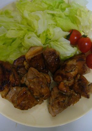 漬けて焼くだけ!美味しい鶏モモ肉焼き-レシピのメイン写真