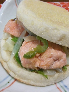 魚でマフィン*和風ちゃんちゃんバーガー-レシピのメイン写真