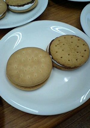 マシュマロ・サンド・ビスケット-レシピのメイン写真