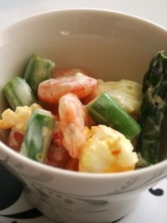 エビとゆで卵のサラダ-レシピのメイン写真