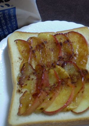 焼きりんごトースト-レシピのメイン写真