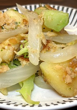 ツナと野菜のガーリック炒め-レシピのメイン写真