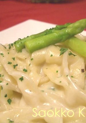 簡単クリームパスタ！シチューの素と牛乳で-レシピのメイン写真