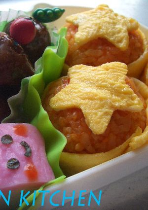 チキンライスを可愛くね★キャラ弁-レシピのメイン写真