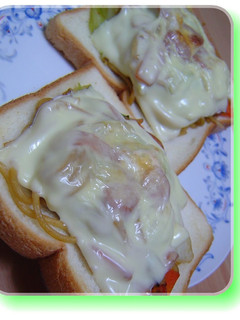 -焼そばトーストღチーズのせ❤--レシピのメイン写真