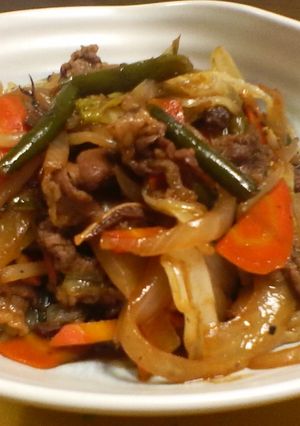簡単♪味付牛肉とにんにくの芽の野菜炒め☆-レシピのメイン写真