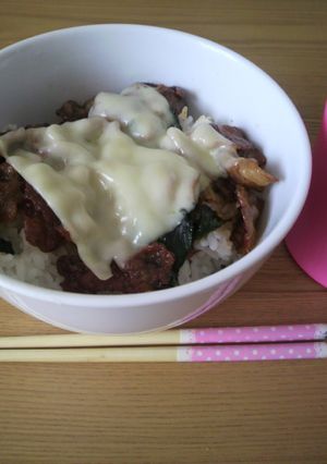 簡単☆美味しい♪しそチーズ豚バラ丼-レシピのメイン写真
