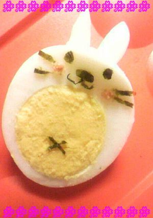 黄身が寄っちゃったゆで卵でウサぴょん-レシピのメイン写真